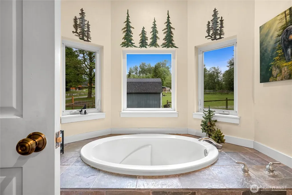 9954 Peace Road Blaine WA 98230