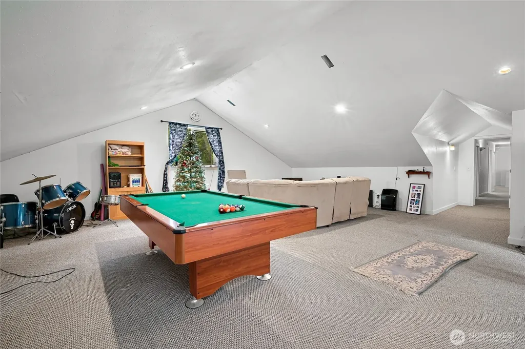 9954 Peace Road Blaine WA 98230