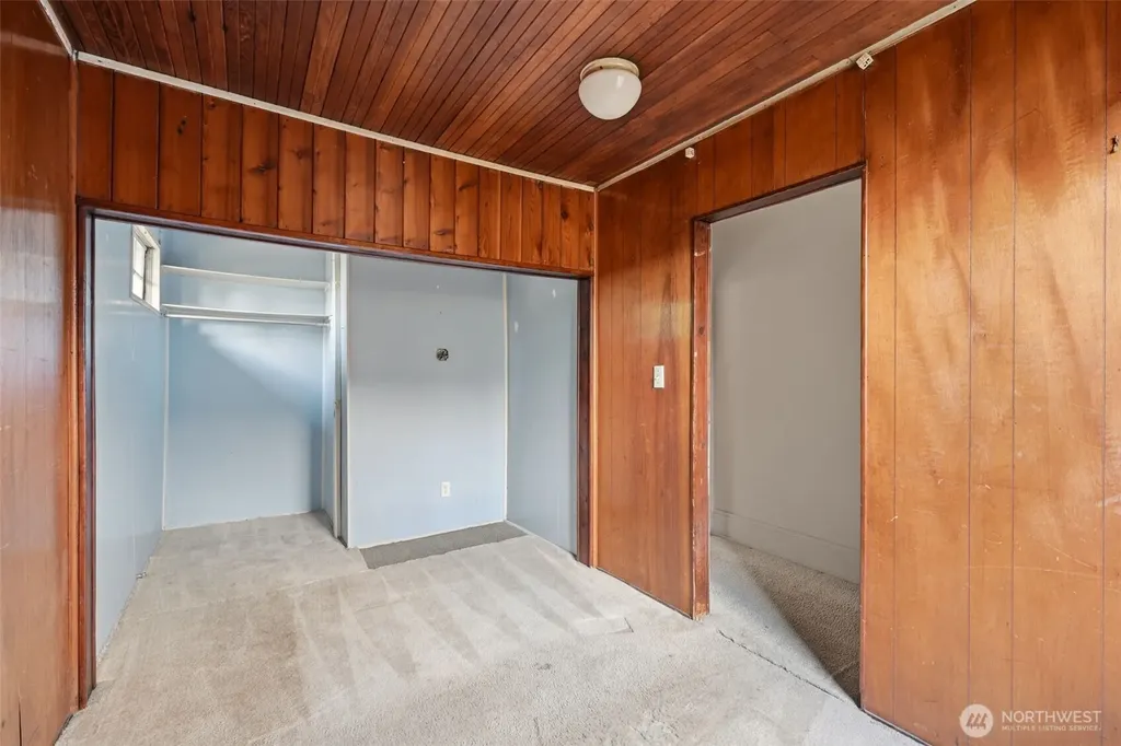 229 13th Street SE Auburn WA 98002