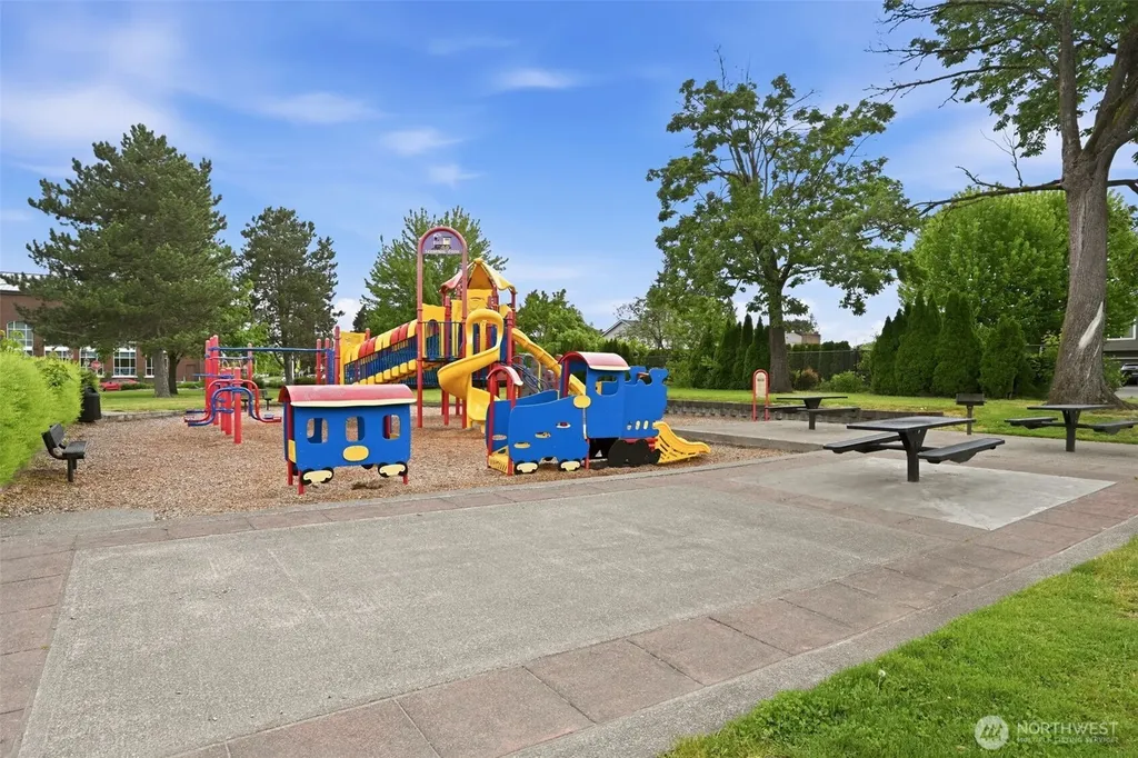 229 13th Street SE Auburn WA 98002