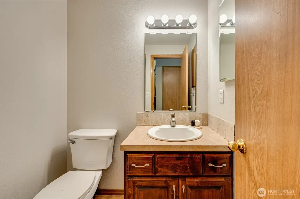 15521 NE 87th Street Vancouver WA 98682