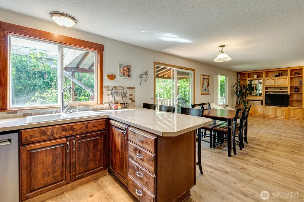 15521 NE 87th Street Vancouver WA 98682