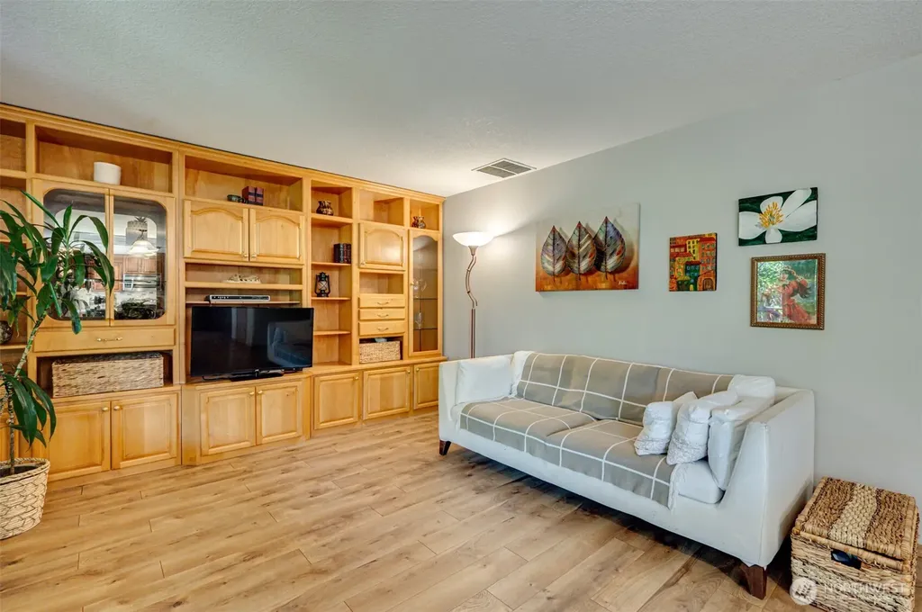 15521 NE 87th Street Vancouver WA 98682