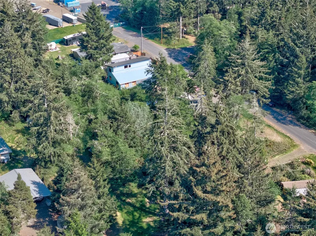 1907 324th Place Ocean Park WA 98640