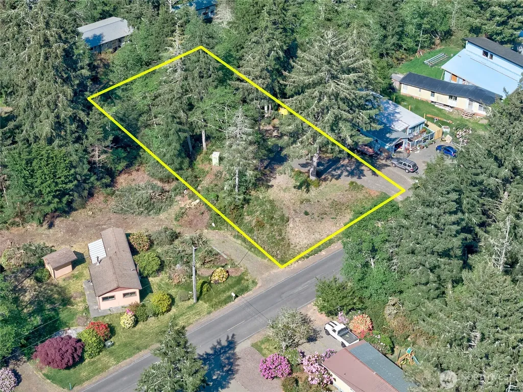 1907 324th Place Ocean Park WA 98640