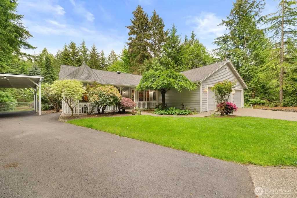 13423 100th Street NW Gig Harbor WA 98329