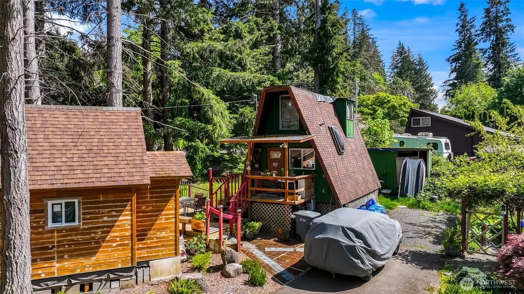 8011 175th Avenue SW Longbranch WA 98351