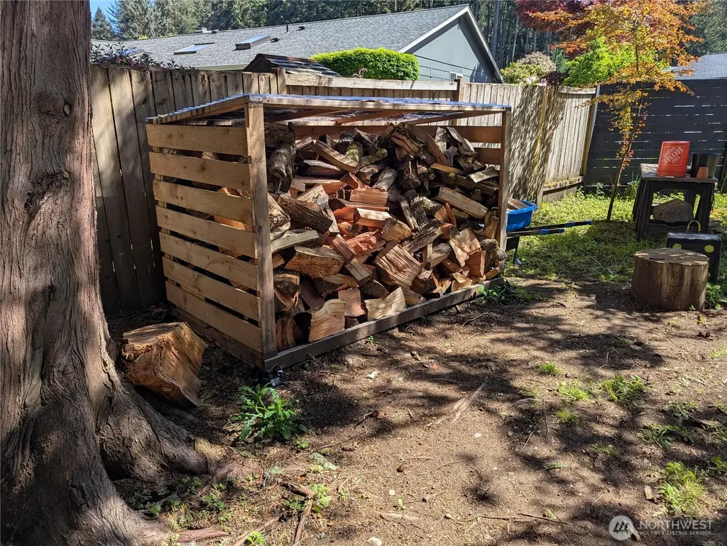 5808 Woodlake Drive W University Place WA 98467