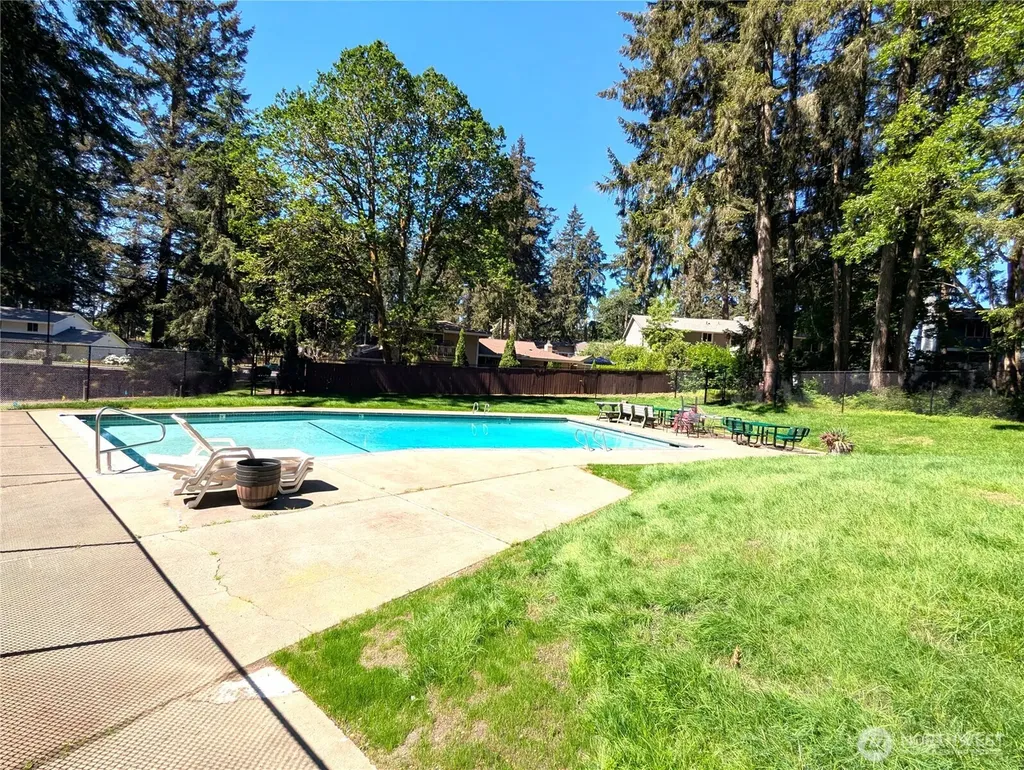5808 Woodlake Drive W University Place WA 98467