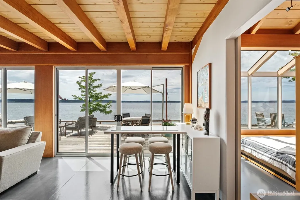 540 3rd Avenue Fox Island WA 98333
