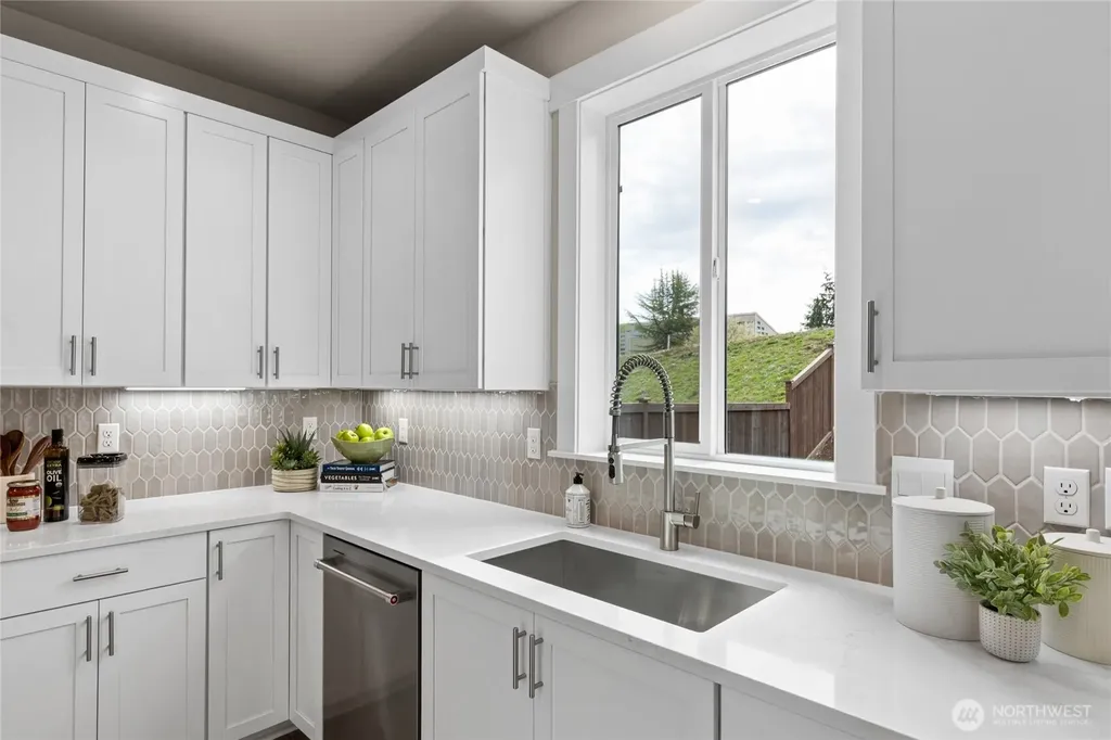 4998 237th Court SE Issaquah WA 98029