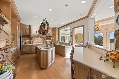 4205 SW Point Robinson Road Vashon WA 98070
