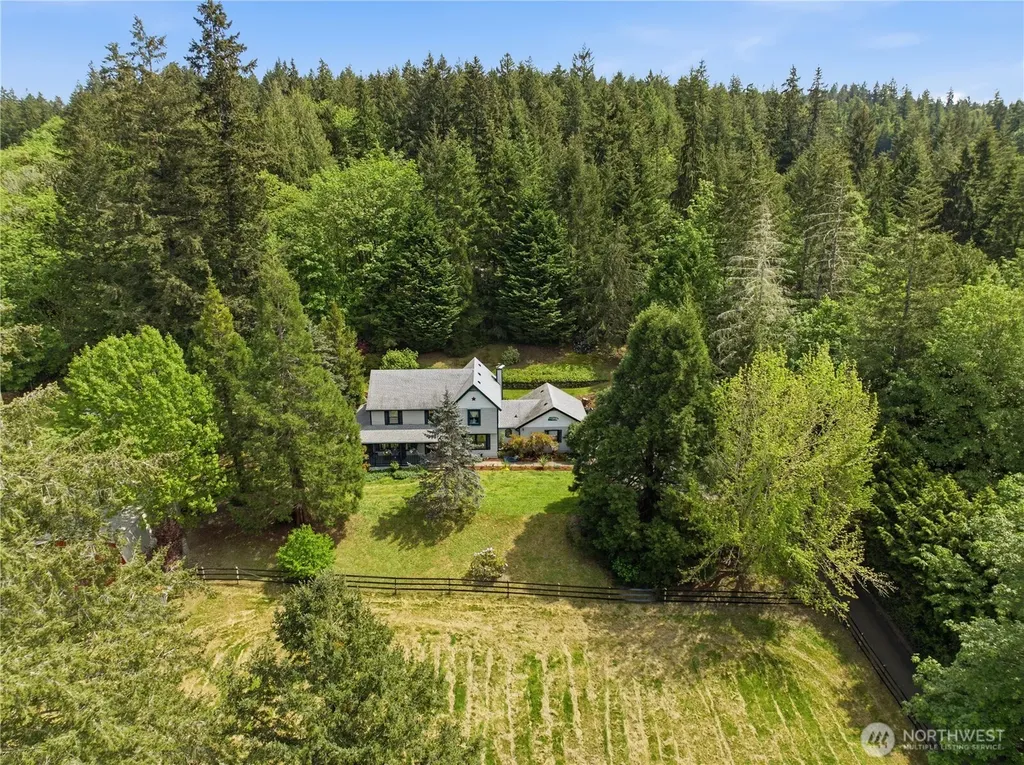 15275 Bandix Road SE Olalla WA 98359