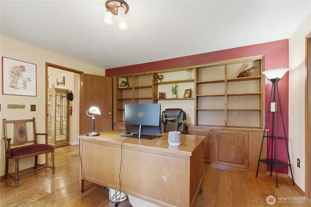 15275 Bandix Road SE Olalla WA 98359