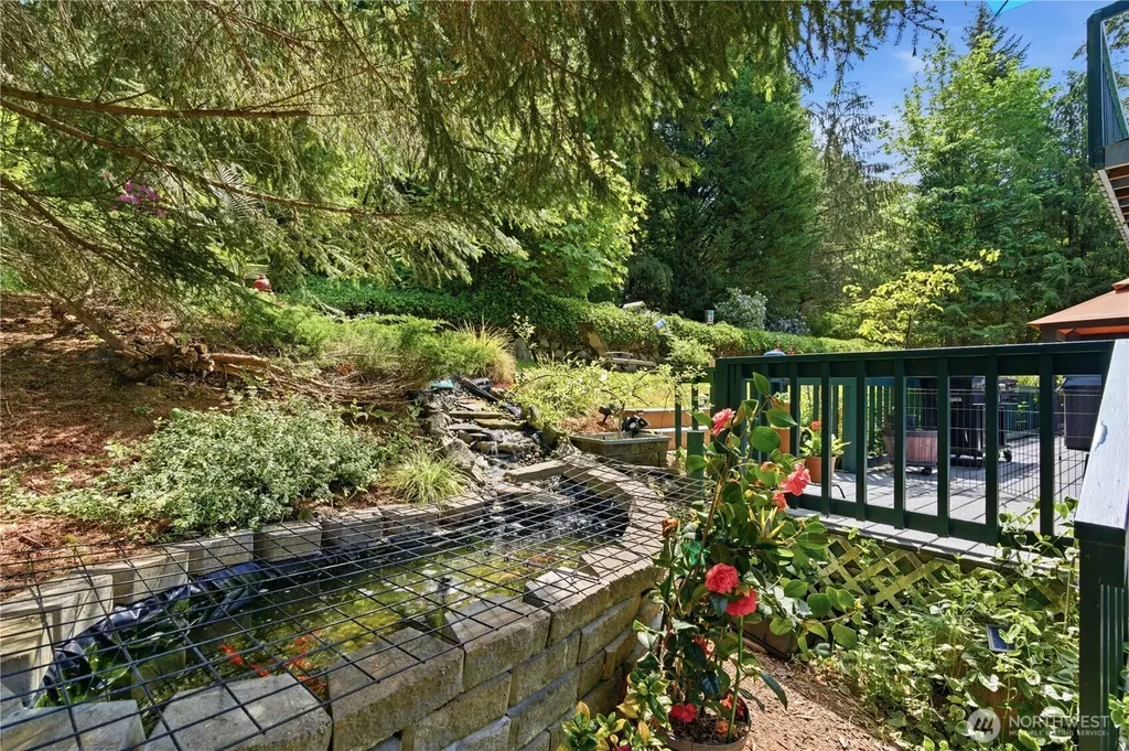 15275 Bandix Road SE Olalla WA 98359
