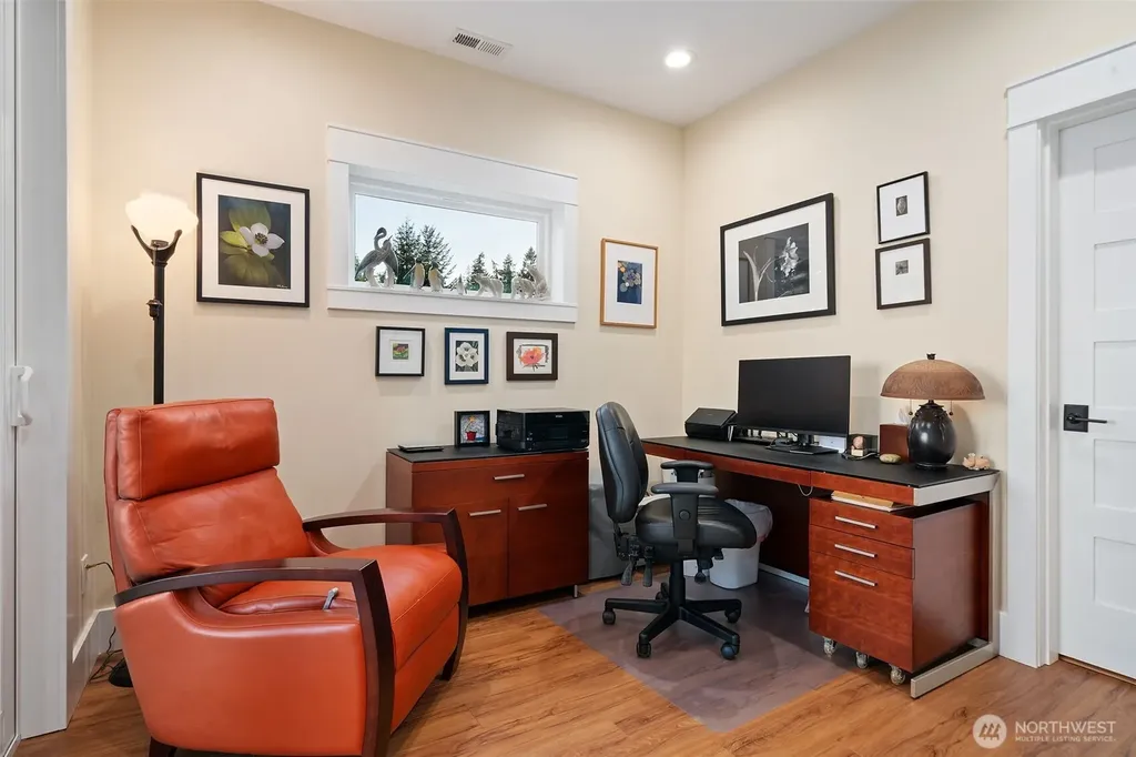 211 E Vineyard Crest Road Grapeview WA 98546