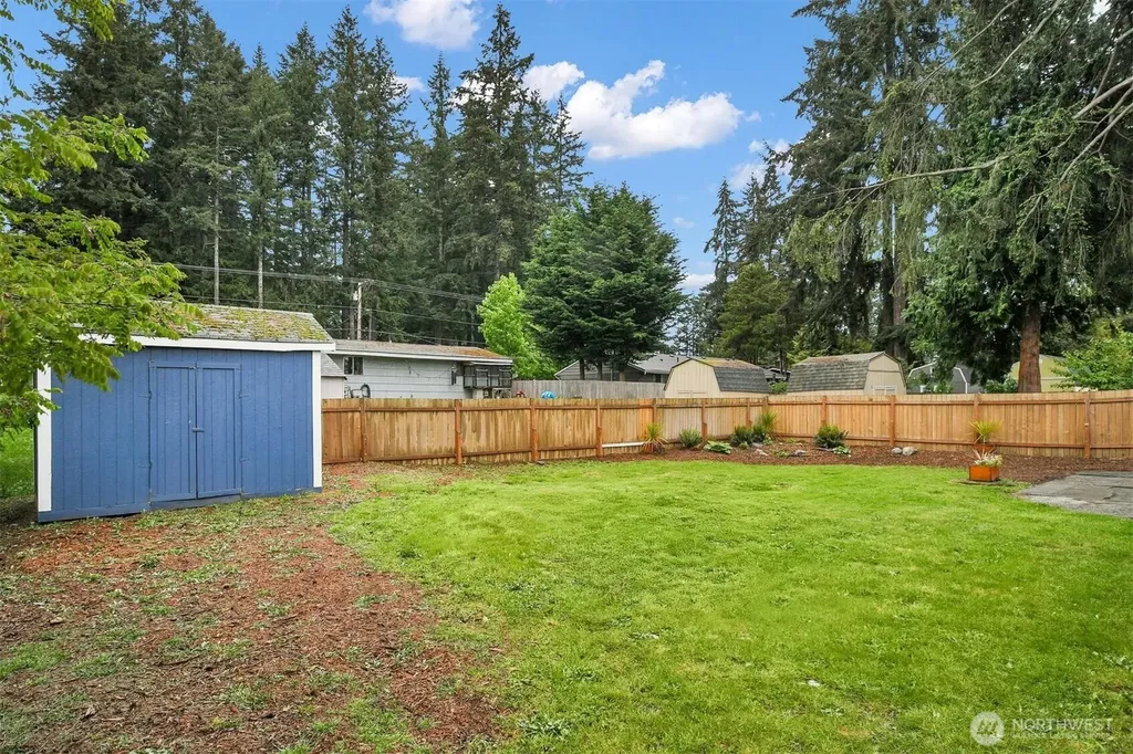 5907 177th Street SW Lynnwood WA 98037