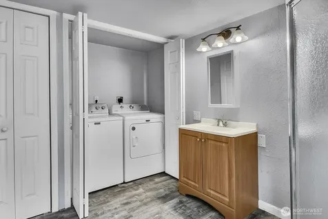5907 177th Street SW Lynnwood WA 98037