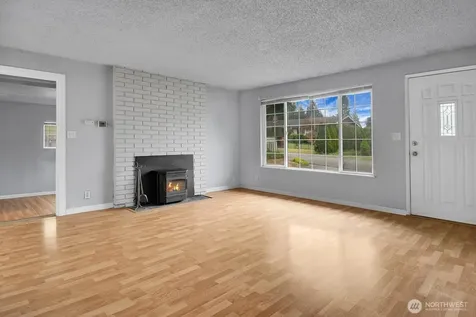 5907 177th Street SW Lynnwood WA 98037