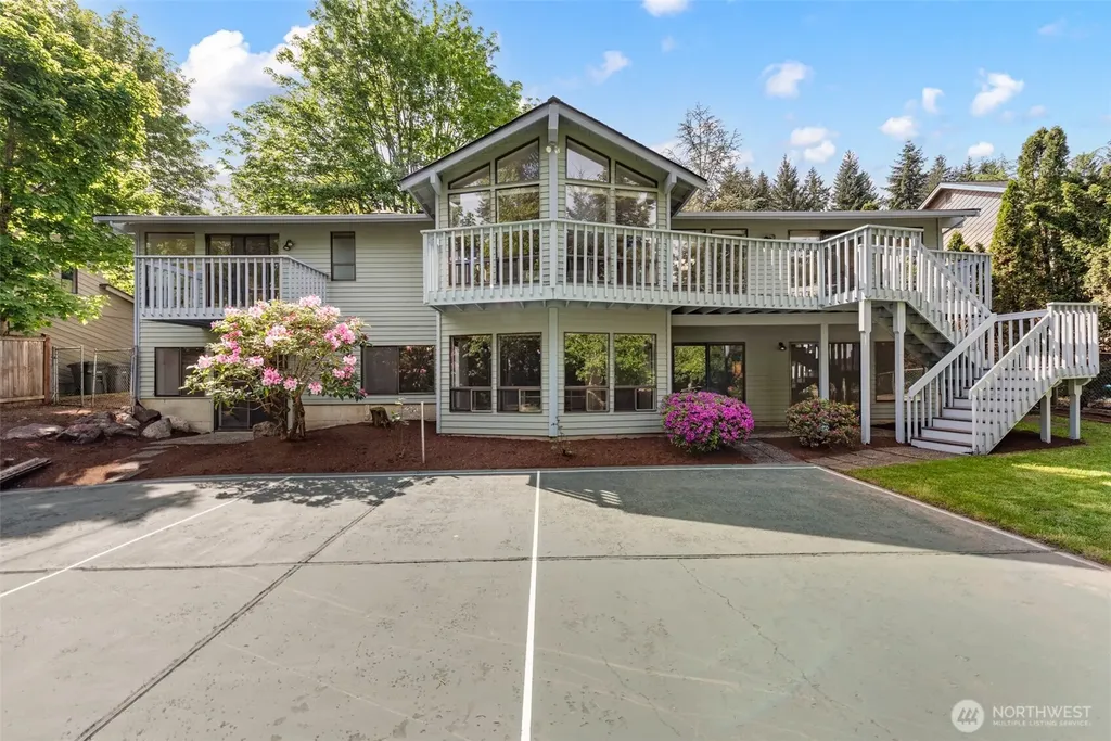 4624 146th Place SE Bellevue WA 98006