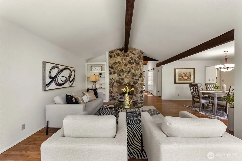 4624 146th Place SE Bellevue WA 98006