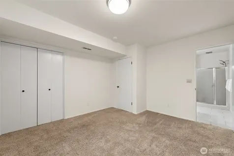 4624 146th Place SE Bellevue WA 98006