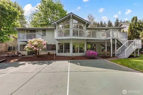 4624 146th Place SE Bellevue WA 98006