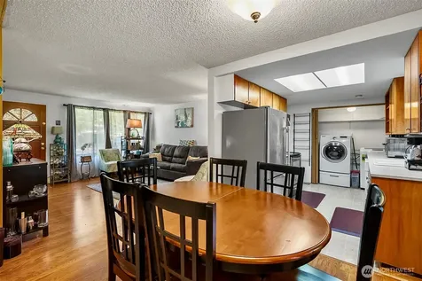 19761 NE 156th Woodinville WA 98077
