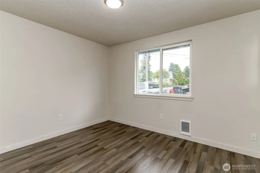 4809 S M Street Tacoma WA 98408