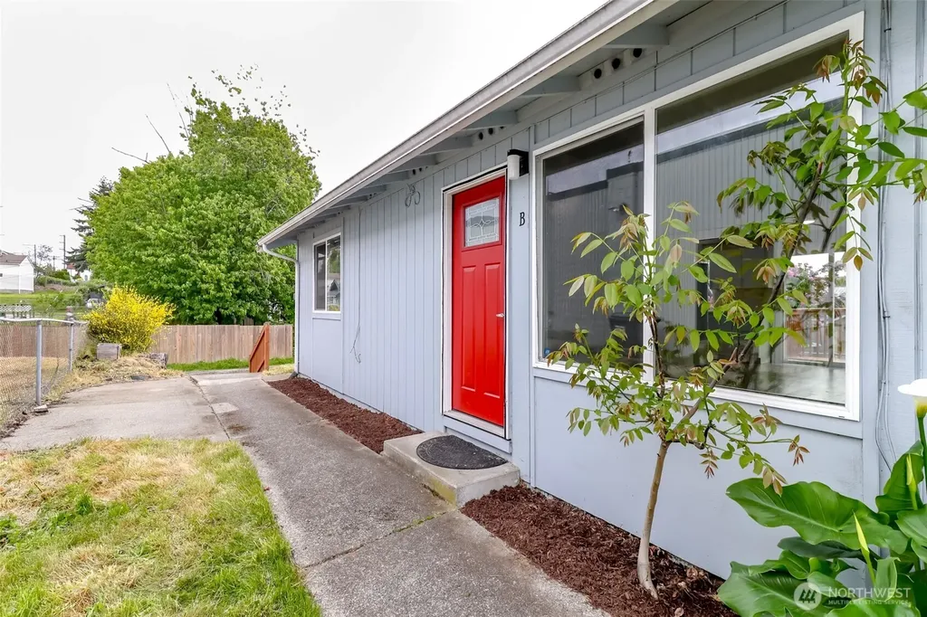 4809 S M Street Tacoma WA 98408