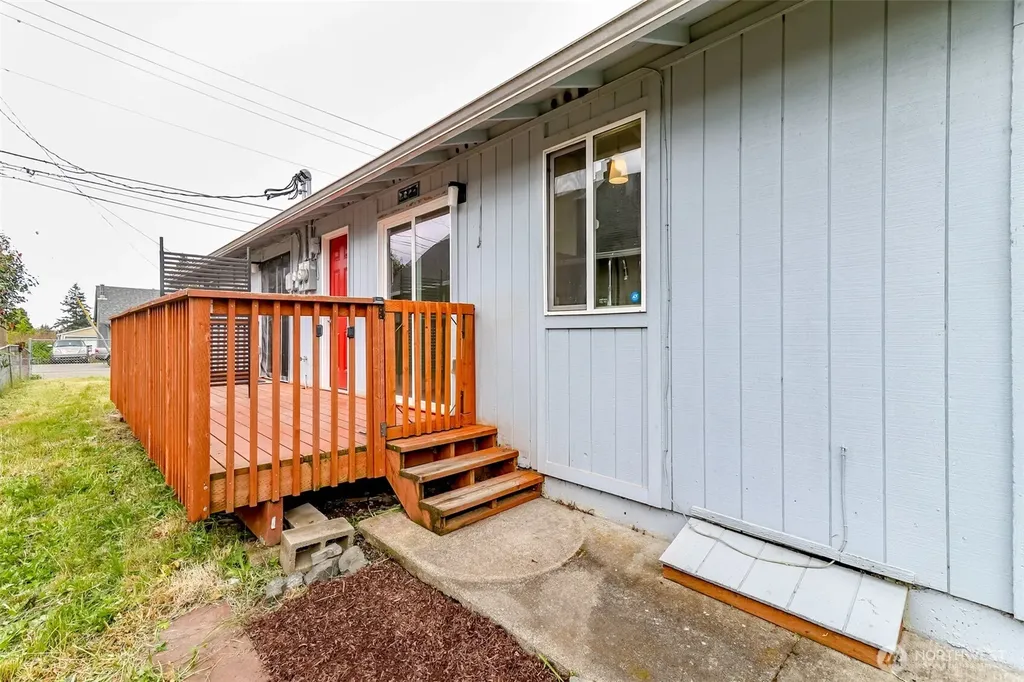 4809 S M Street Tacoma WA 98408