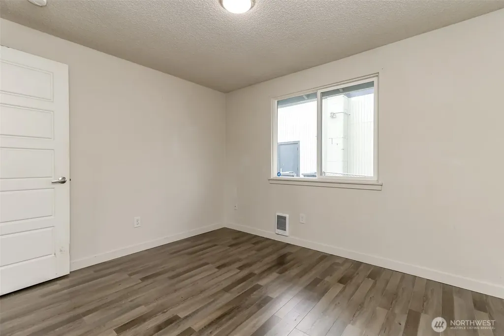 4809 S M Street Tacoma WA 98408