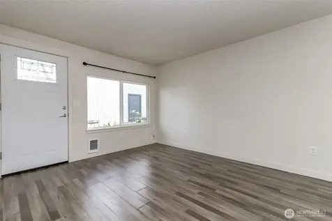 4809 S M Street Tacoma WA 98408