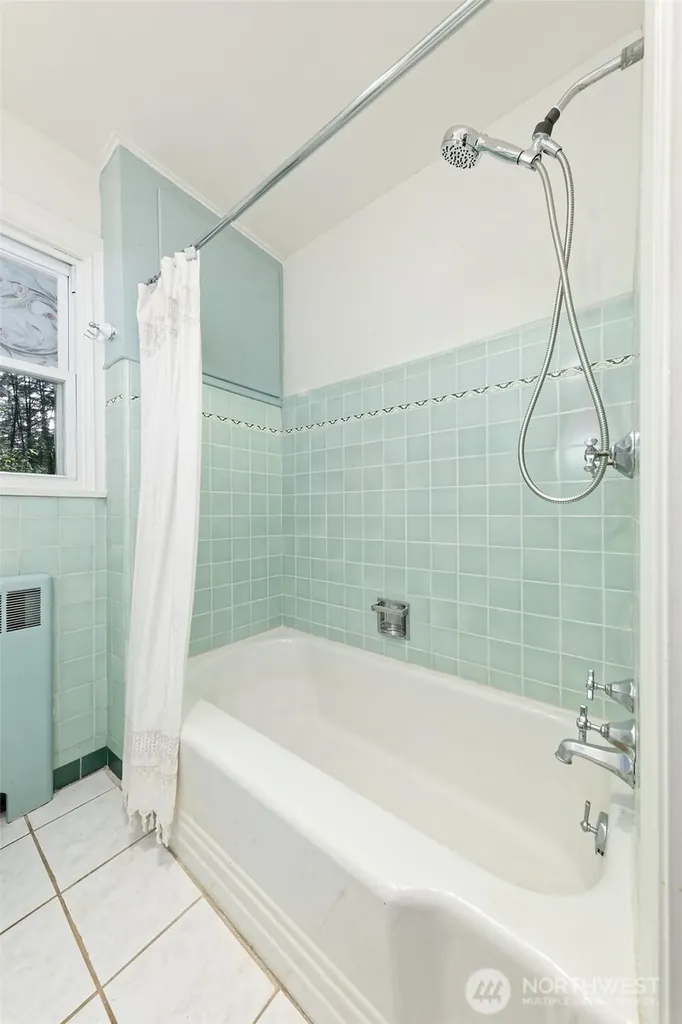 529 N 12th Street Shelton WA 98584