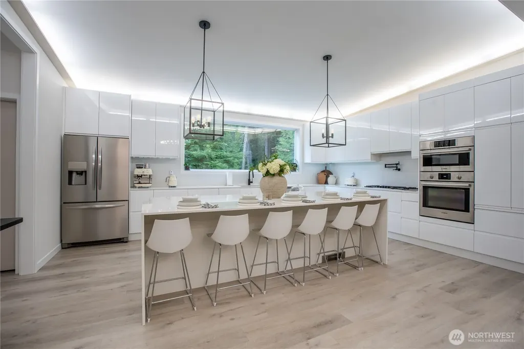 2548 Sandy Drive Camano Island WA 98282