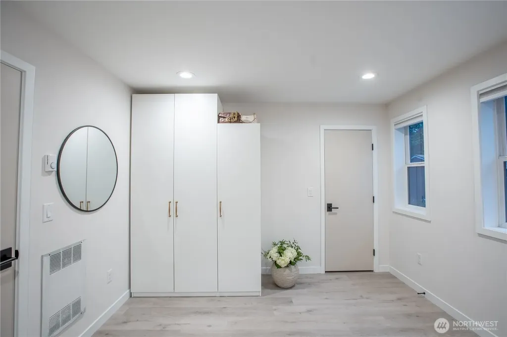 2548 Sandy Drive Camano Island WA 98282