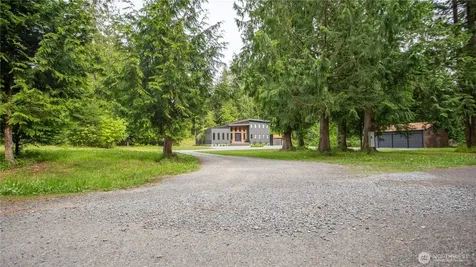 2548 Sandy Drive Camano Island WA 98282