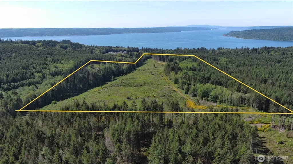 1 Andy Cooper Road Port Ludlow WA 98365