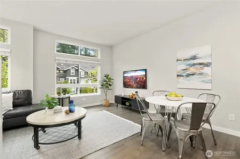 2041 NW Talus Drive Issaquah WA 98027