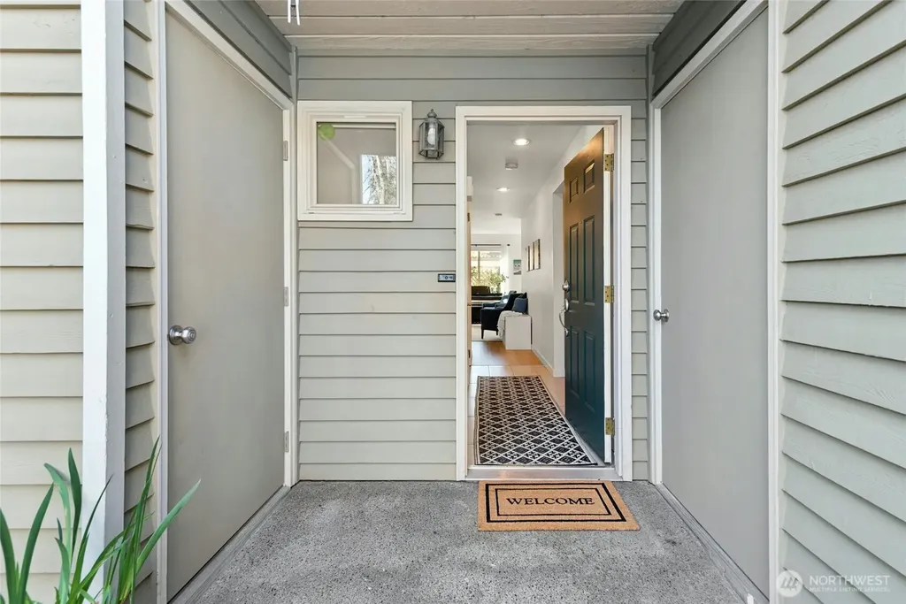 447 7th Avenue Kirkland WA 98033