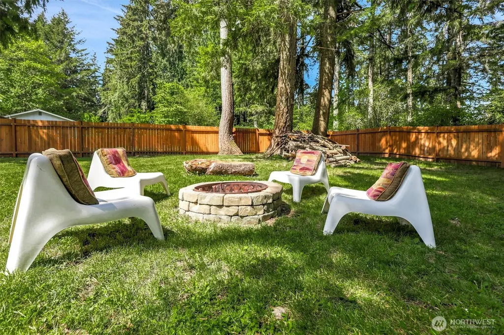 14513 Englewood Drive NW Gig Harbor WA 98329