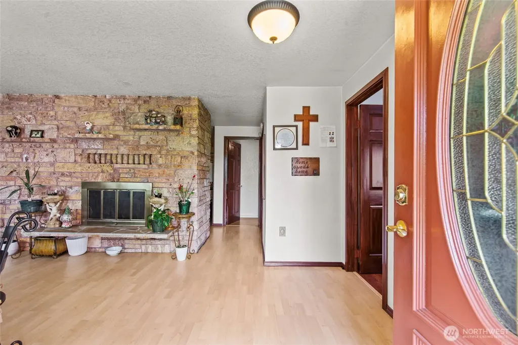 3903 Harrison Avenue Centralia WA 98531