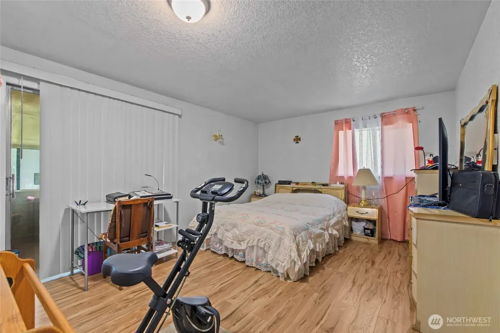 3903 Harrison Avenue Centralia WA 98531