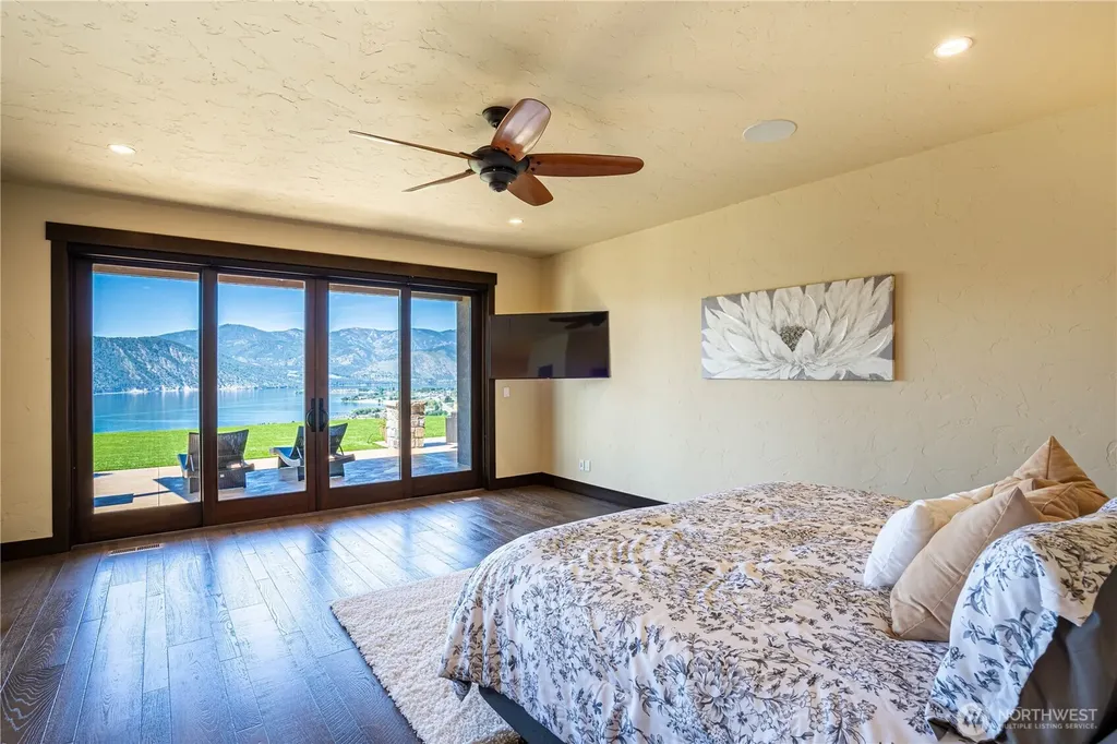 219 Corkscrew Lane Manson WA 98831