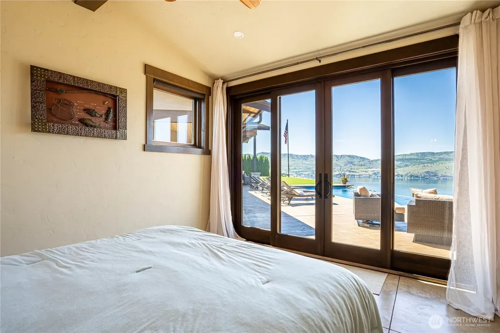 219 Corkscrew Lane Manson WA 98831