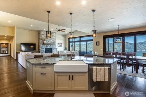 219 Corkscrew Lane Manson WA 98831