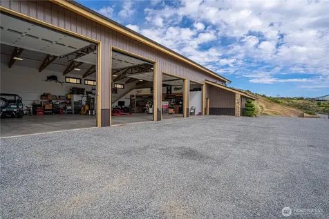219 Corkscrew Lane Manson WA 98831