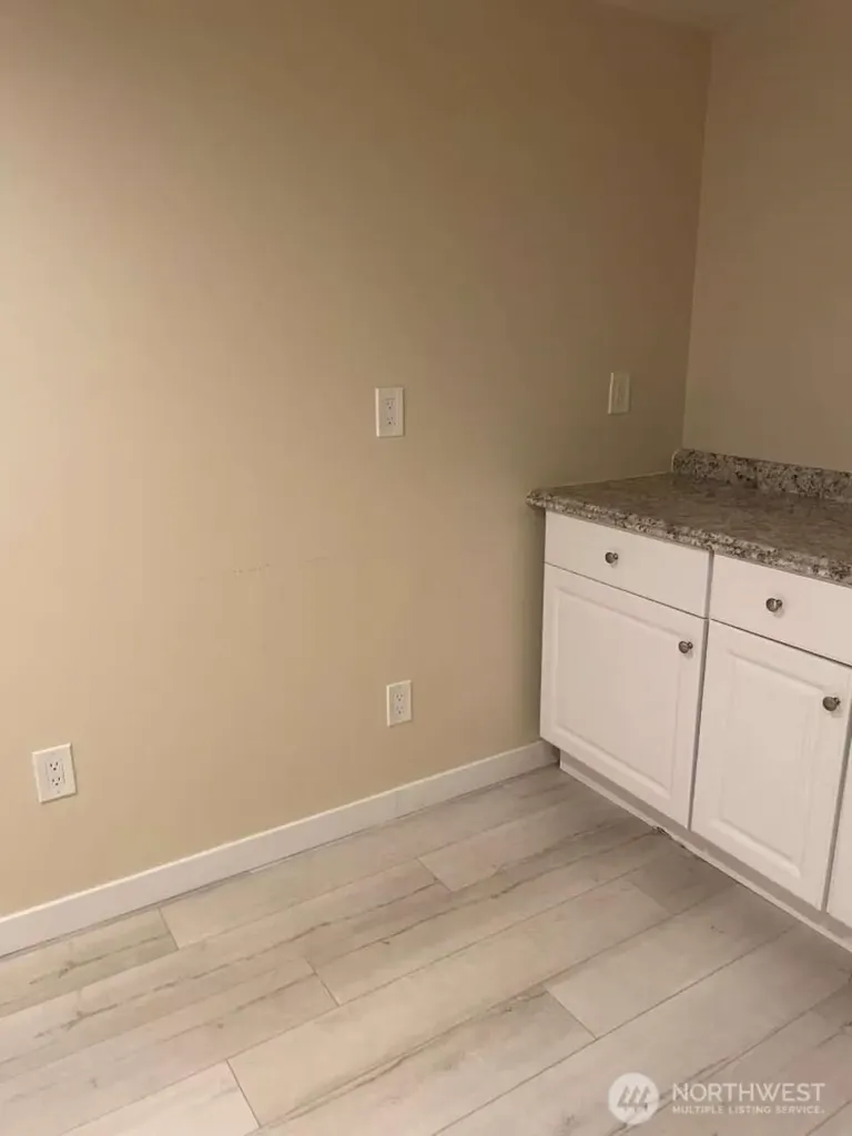 1606 Lakeview Boulevard E Seattle WA 98102