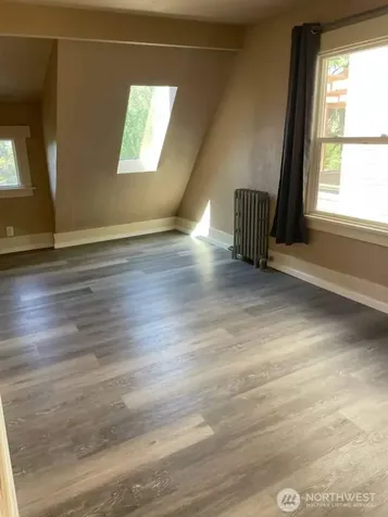 1606 Lakeview Boulevard E Seattle WA 98102
