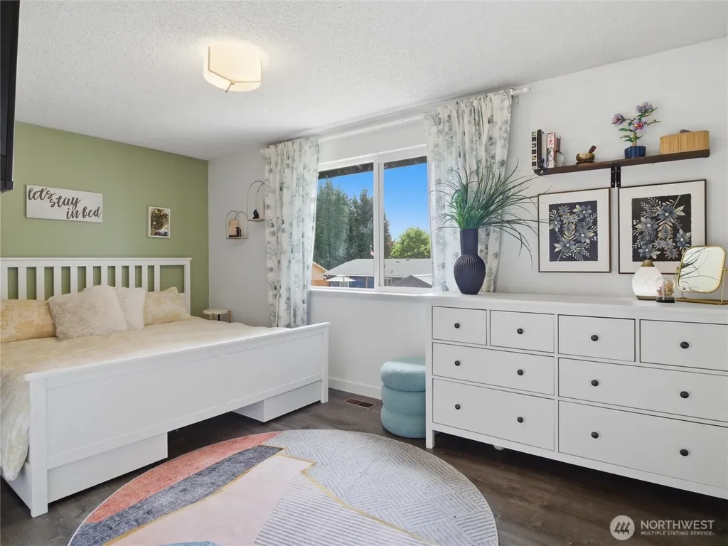 5705 18th Avenue SE Lacey WA 98503